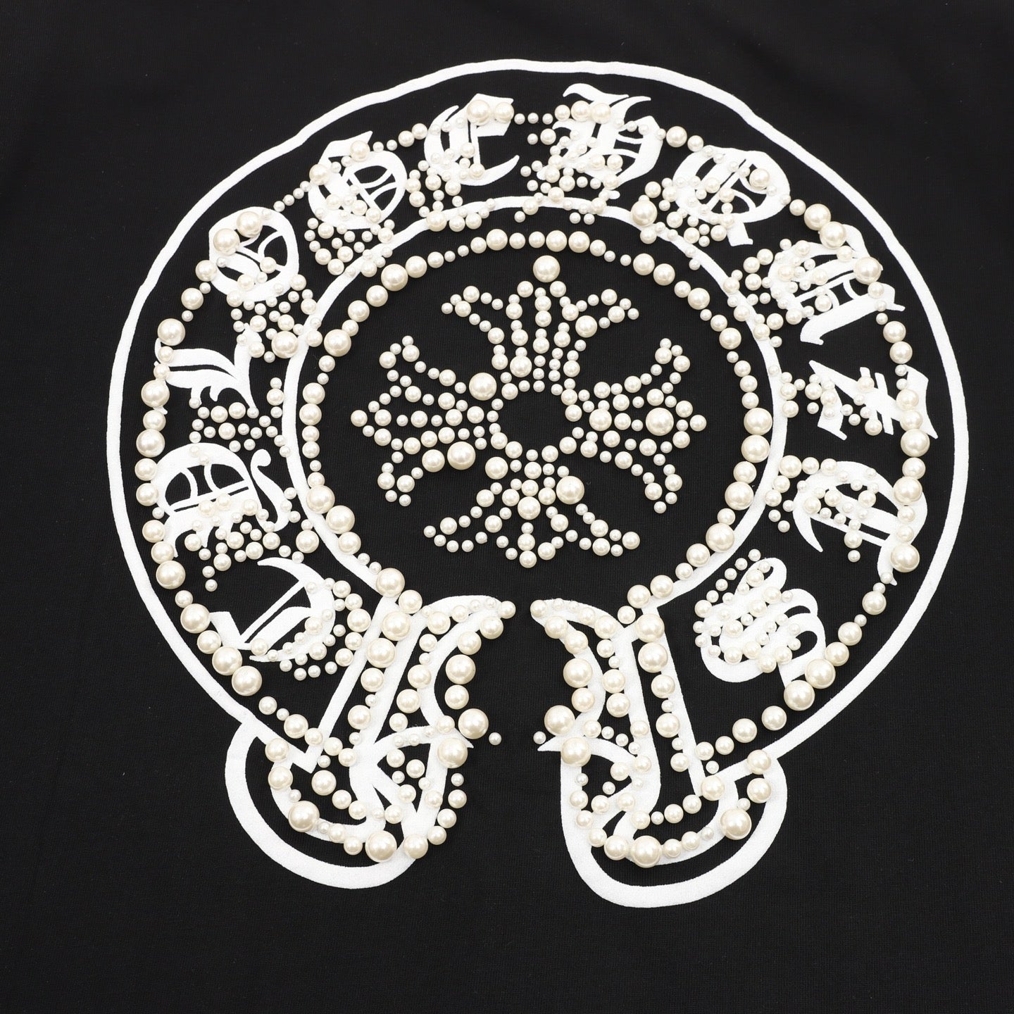 Chrome Hearts Pearl and Horse Shoe T-Shirt