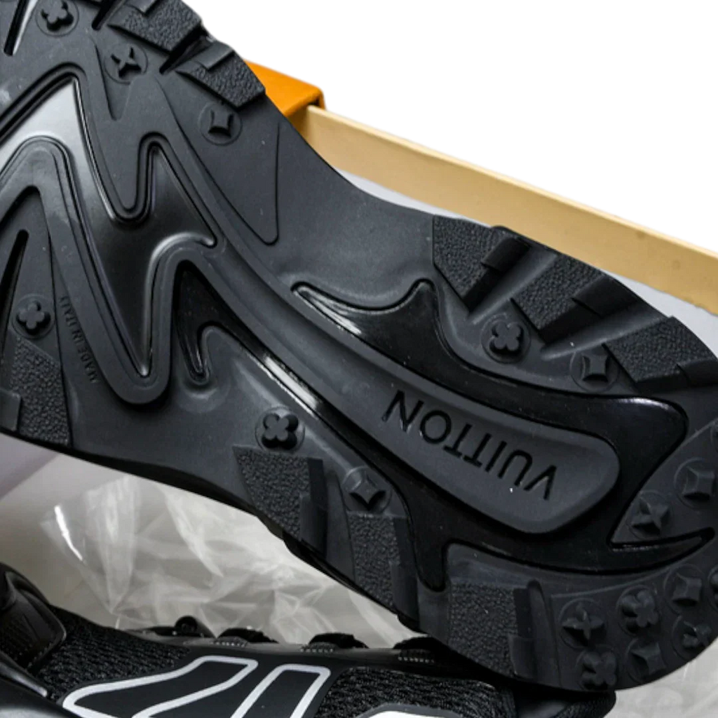 Louis Vuittоп Runner Tatic V2 'Black'
