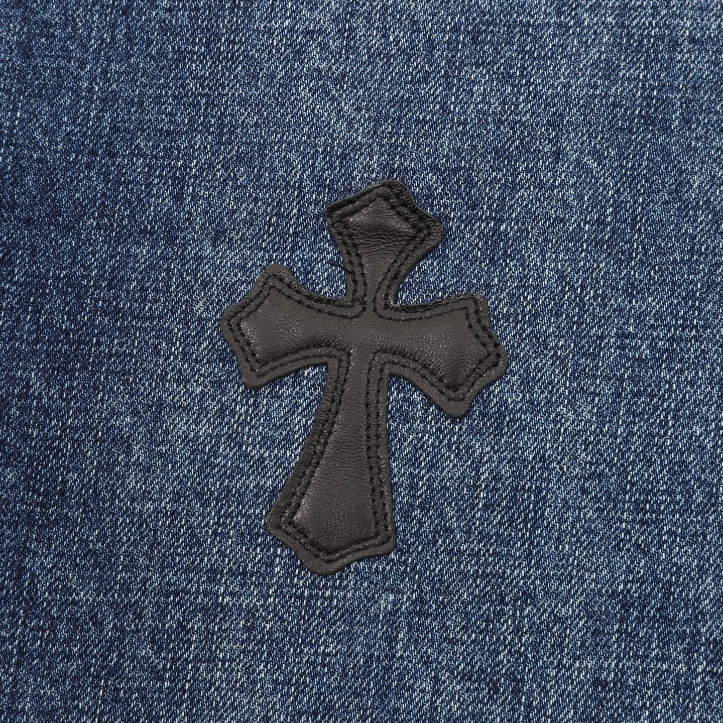 Pantalones cortos vaqueros Chrome Hearts con ribetes de cuero y punto de cruz