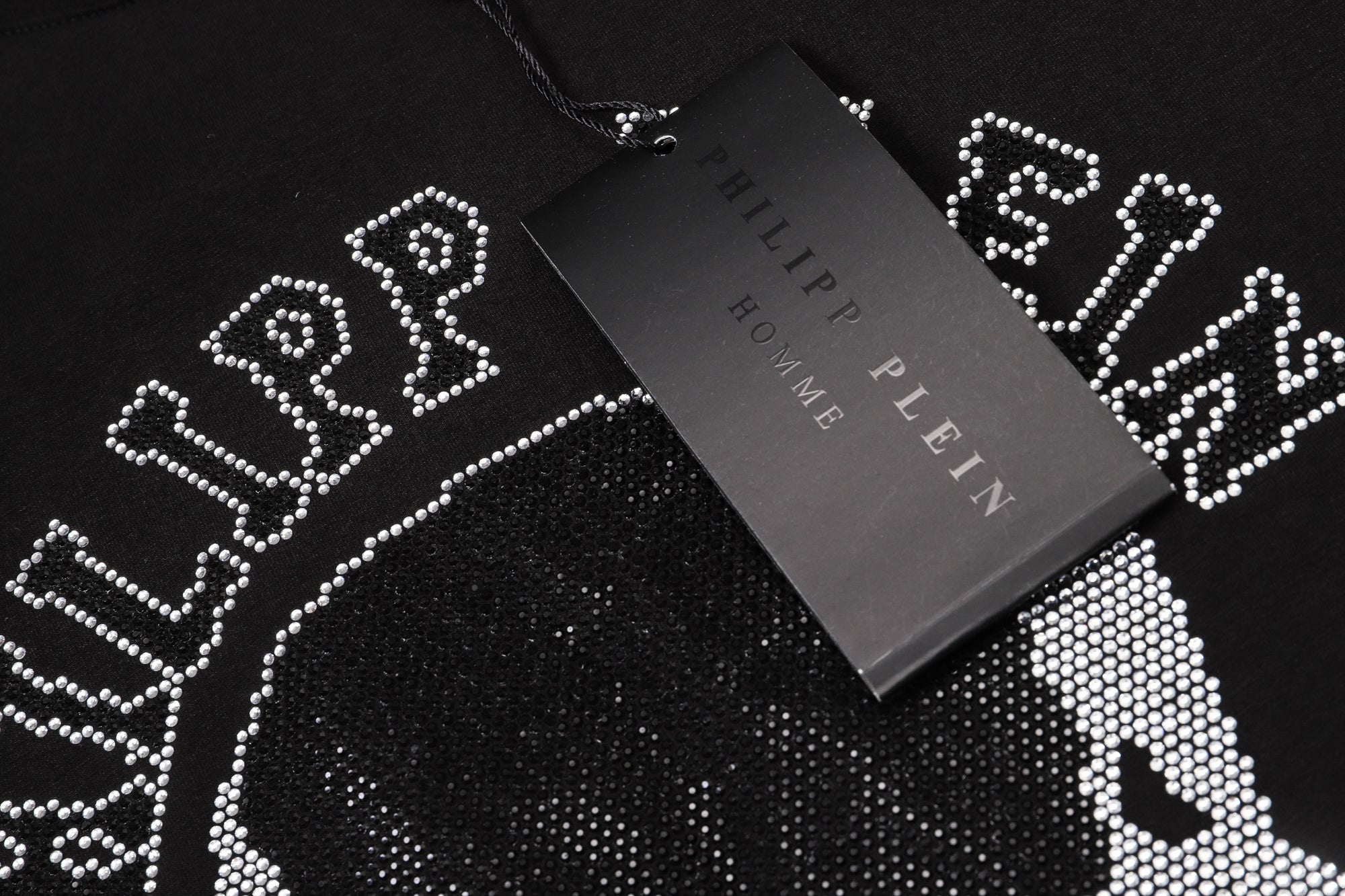 PHILIPP PLEIN Round-Neck T-Shirt with Skull and Crossbones Design