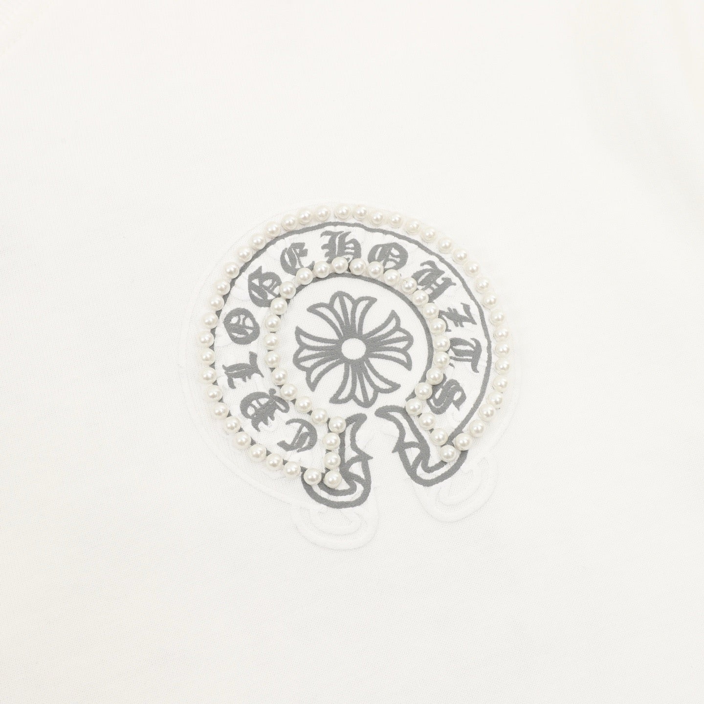Chrome Hearts Pearl and Horse Shoe T-Shirt