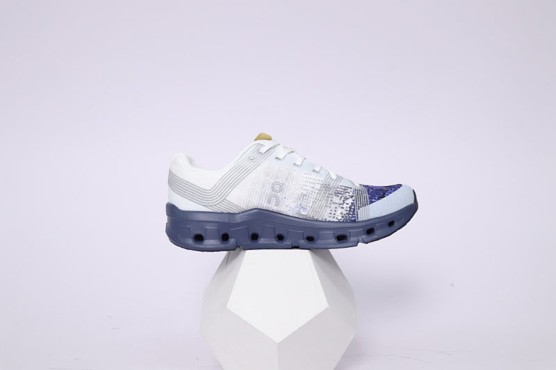 ON Cloudgo Running Shoe