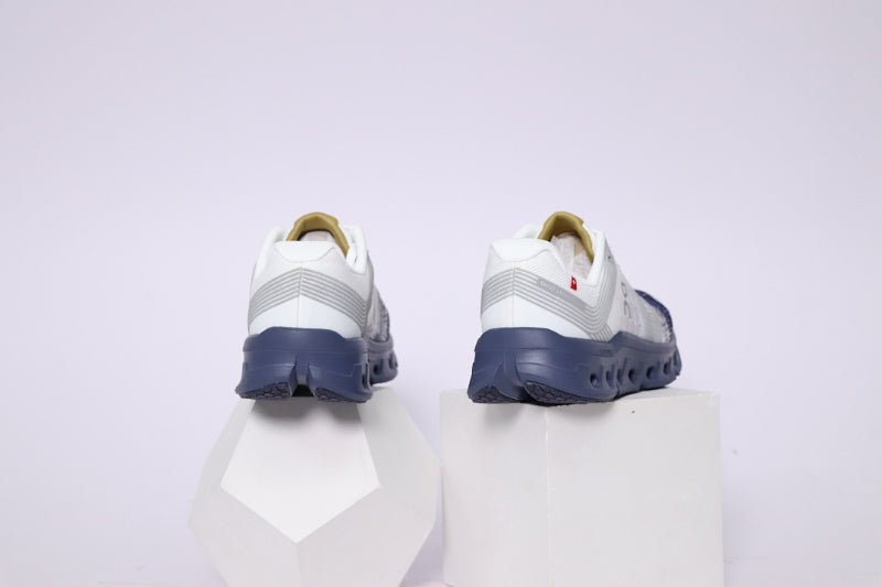 ON Cloudgo Running Shoe