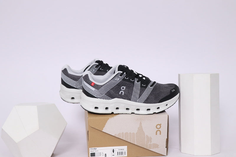 ON Cloudgo Running Shoe
