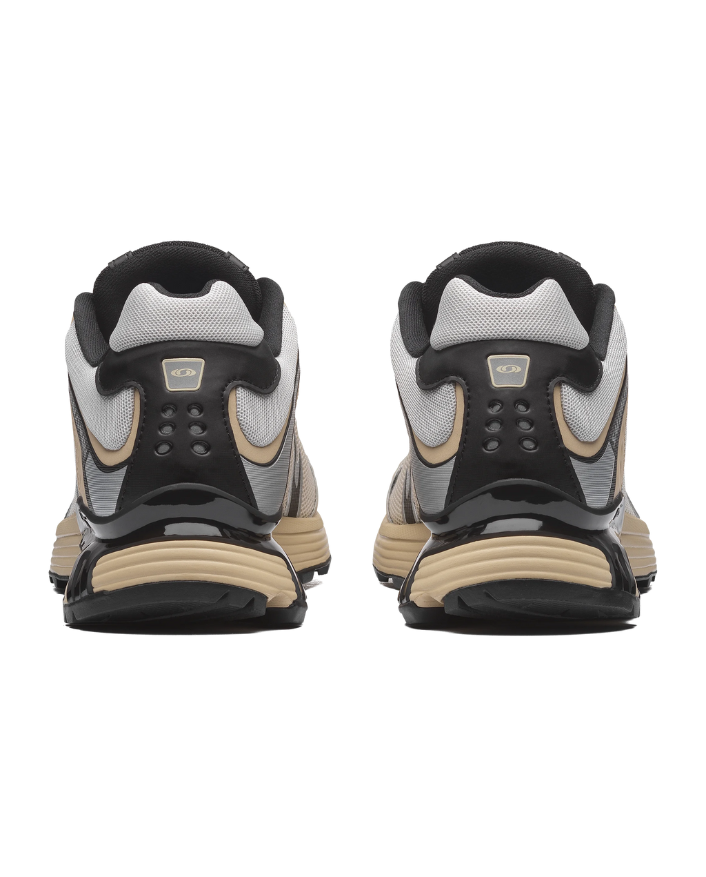 Salomon XT-WHISPER Black / Almond Milk / Ftw Silver