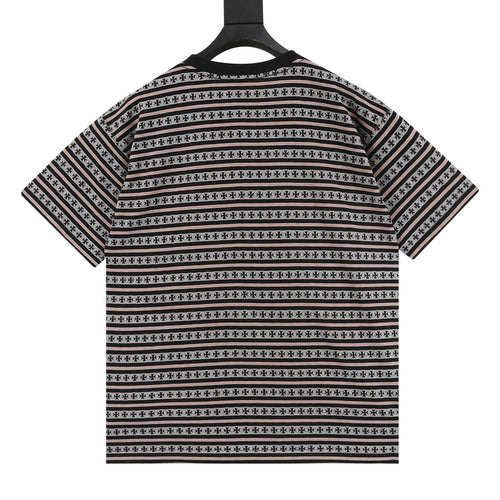 Camiseta Chrome Hearts con patrón de cruces en toda la prenda