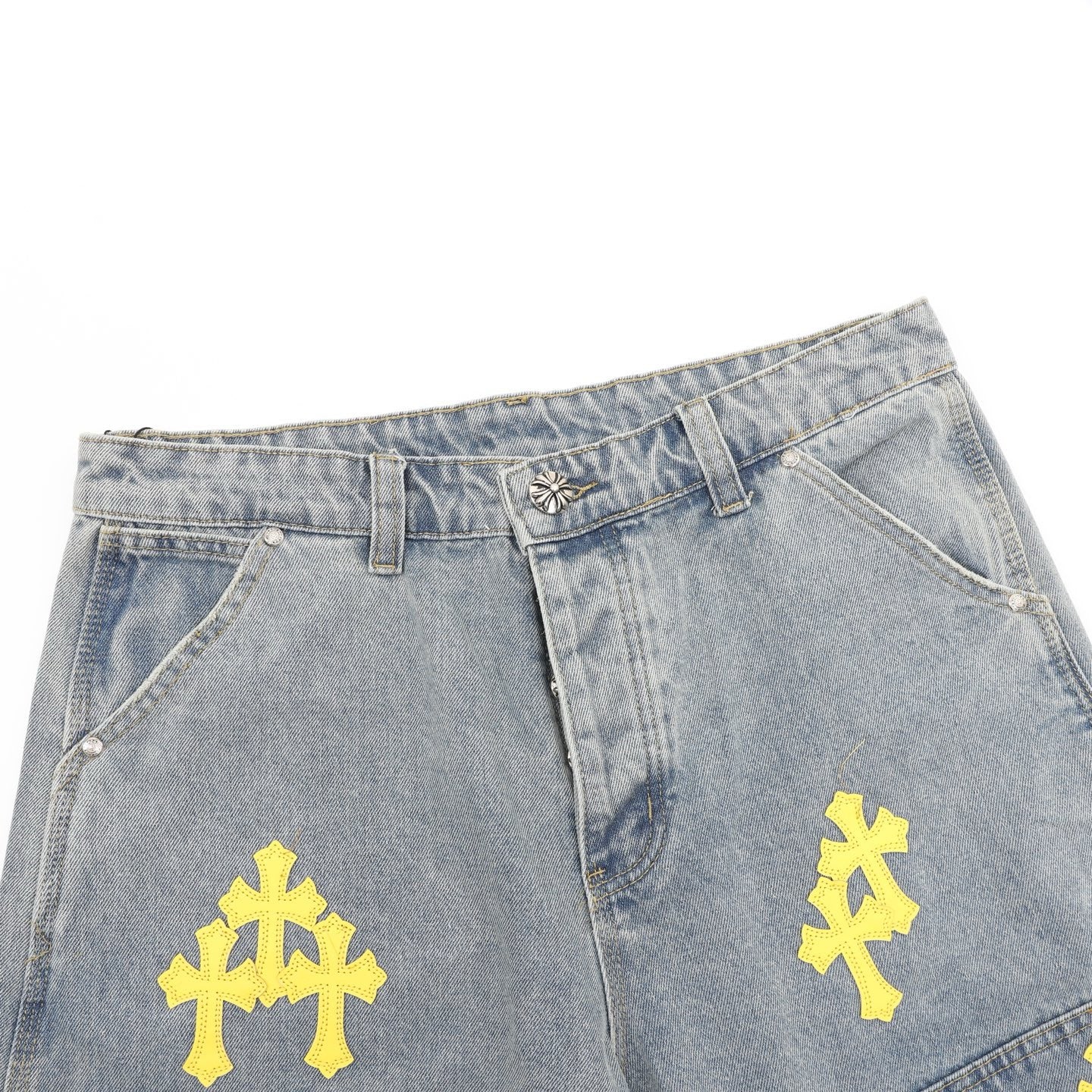 Pantalones cortos vaqueros Chrome Hearts con ribetes de cuero y punto de cruz