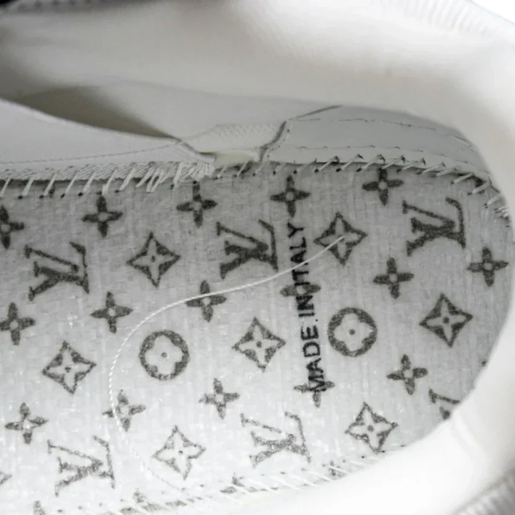 Louis Vuittоп Trainer Maxi 'White Black'