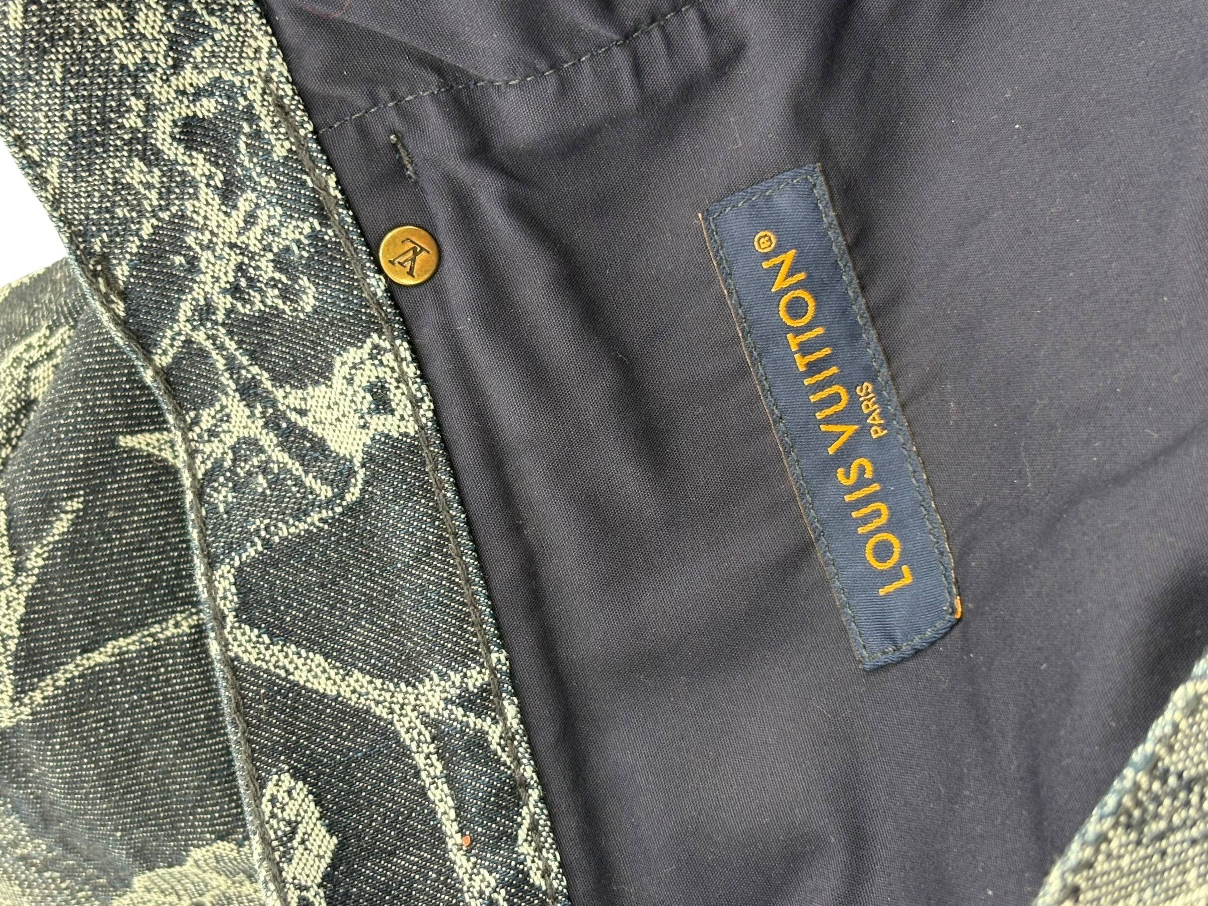 Louis Vuitton Floral Shorts Blue