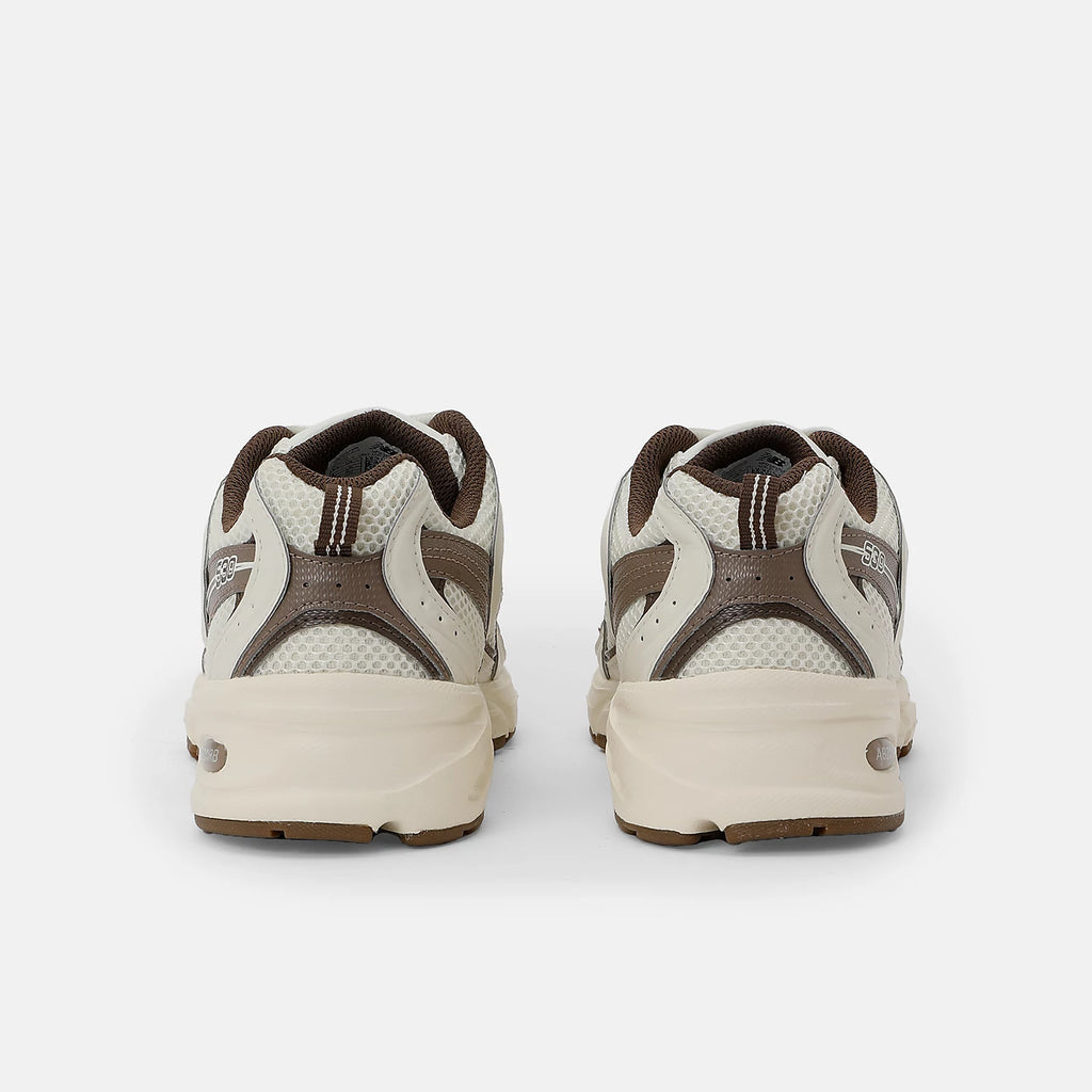 New Balance 530 タートルドーヴ ウィズ アンゴラ アンド マッシュルーム