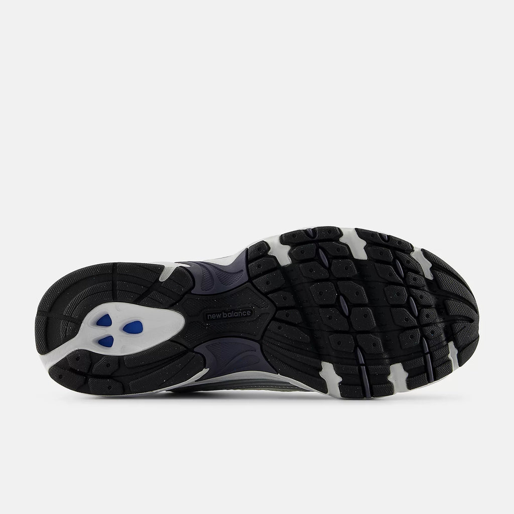 New Balance 530 シルバーメタリック シーソルト アポロゴールド