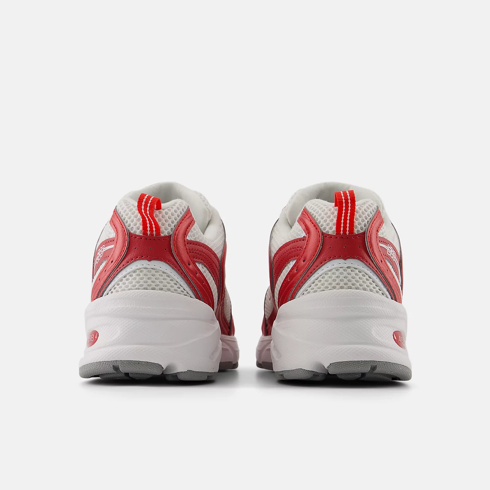 New Balance 530 リフレクション ウィズ ファイヤークラッカー アンド シャドーレッド