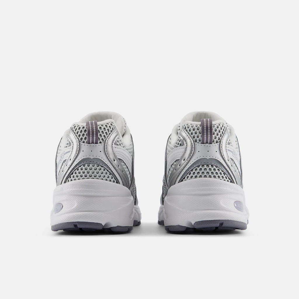 New Balance 530 グレーマター／シルバーメタリック／デジタルミスト