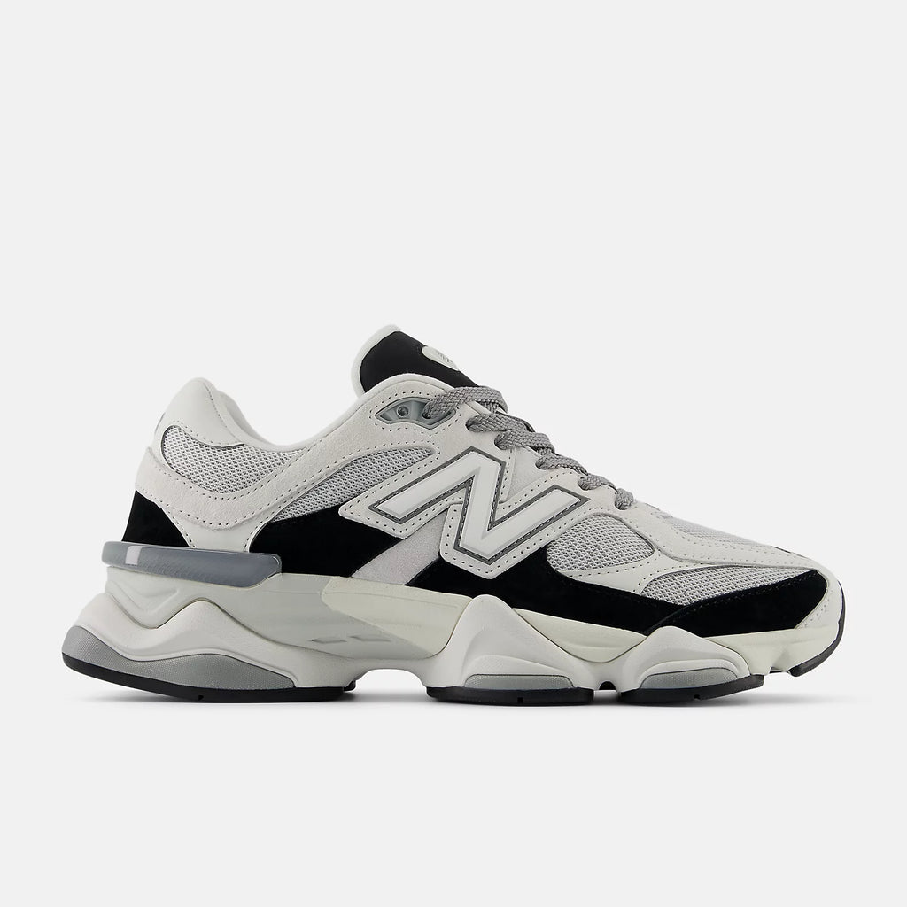 New Balance 9060 BLACK リフレクション
