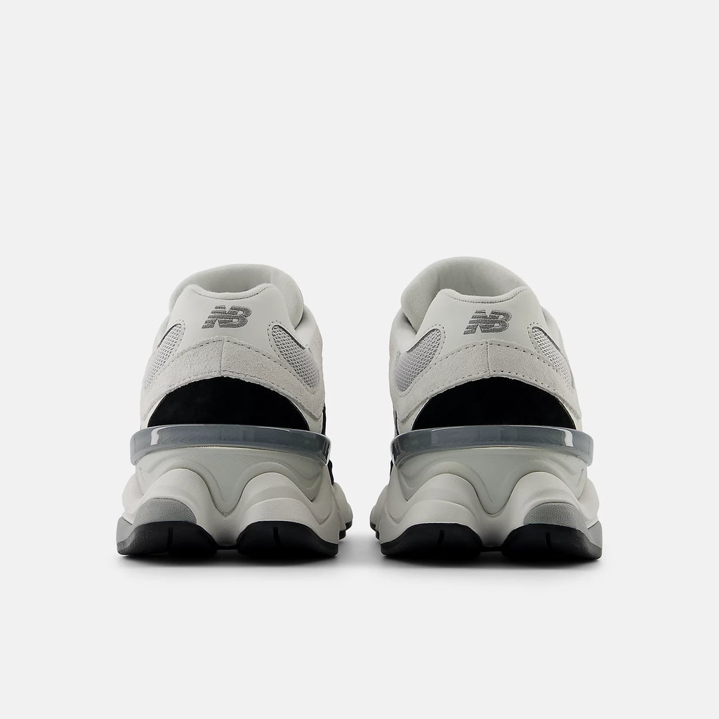New Balance 9060 BLACK リフレクション